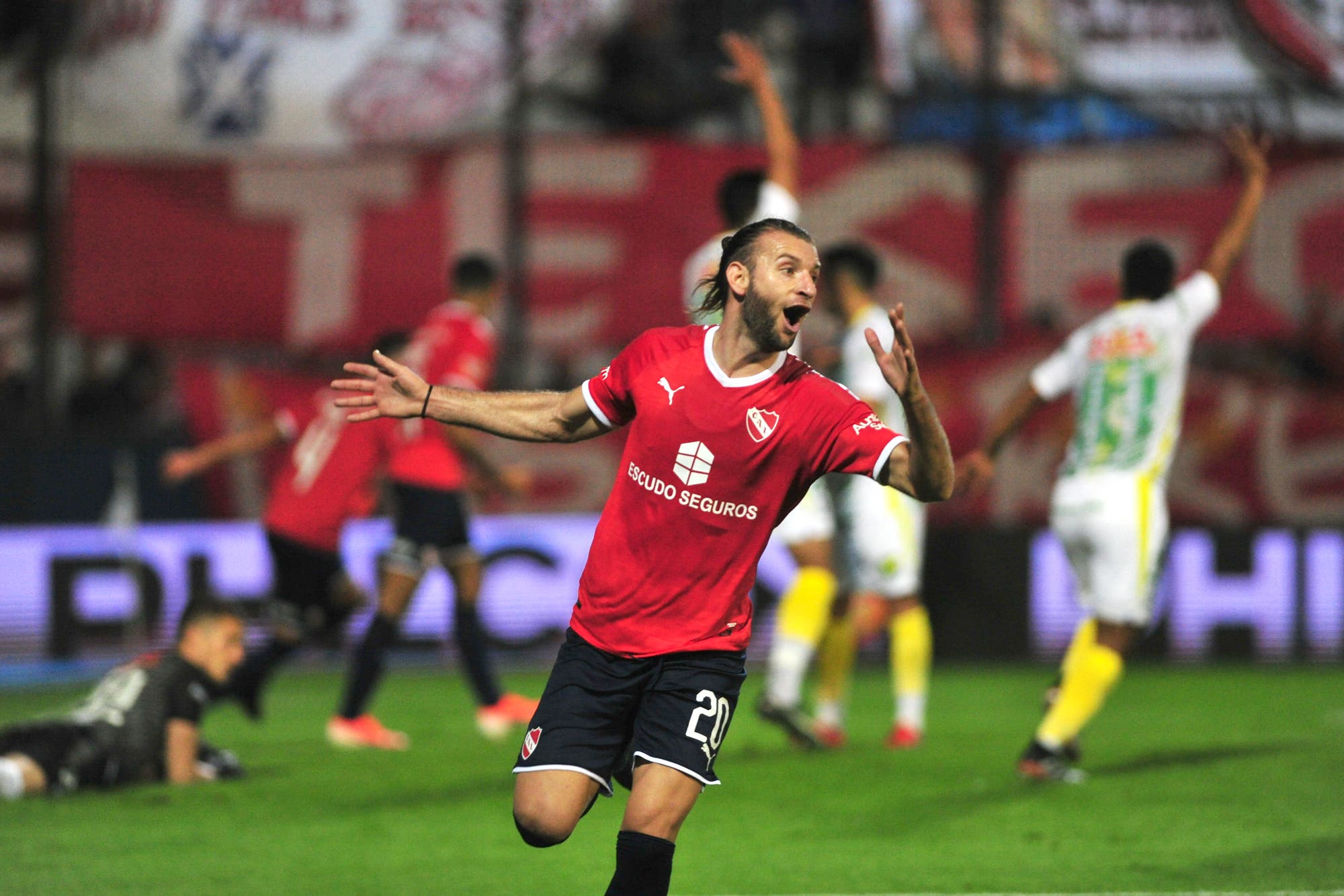 25+ Independiente Vs Defensa Y Justicia Gif